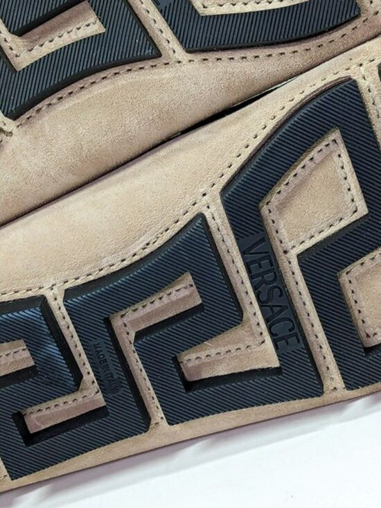 Versace Men\'s Medusa Coin Penny Driving Loafer in Light Sand Rutenio Size 42.5 main image 11